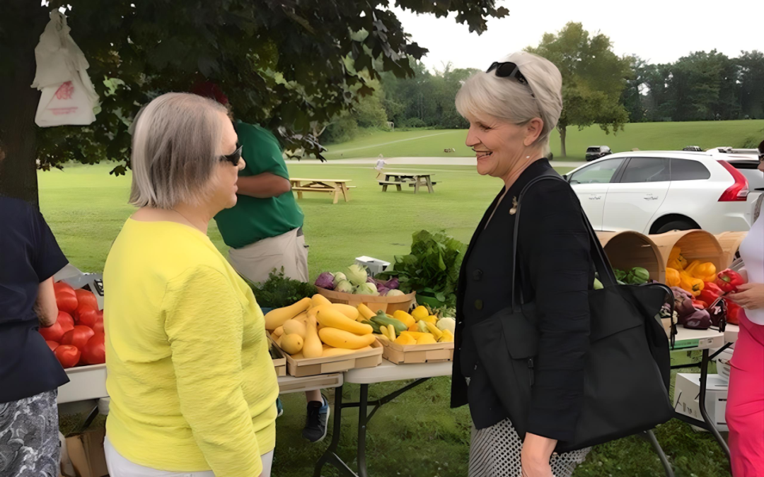 State Senator Carolyn Comitta at a Chester County farmers' market